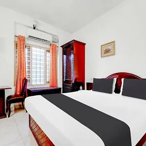 3* Hotel Super Collection O Chalai Bazaar Near Railway Station Formerly Galaxy